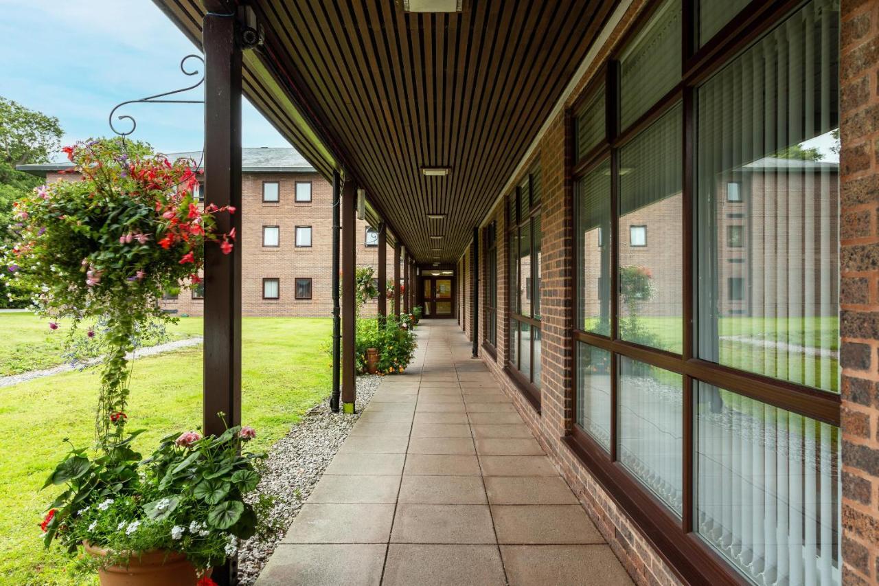 ווייט הייבן Summergrove Halls מראה חיצוני תמונה